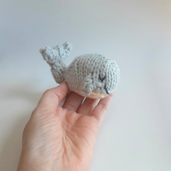 Mini Whale Knitted Soft Ornament - Cute Animal Ornament - Unique Gift - Miniature Whale - Mobile Supply - Ocean Decor - Oceanography Gift