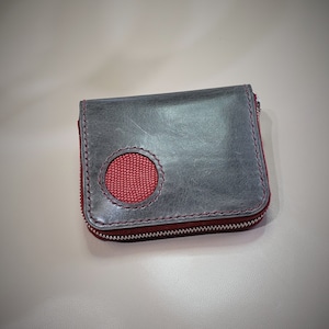 Cartera de cuero gris y rojo para hombre o mujer, cierre de cremallera, cosida a mano, Quebec Canadá, compacta, tarjetas, dinero
