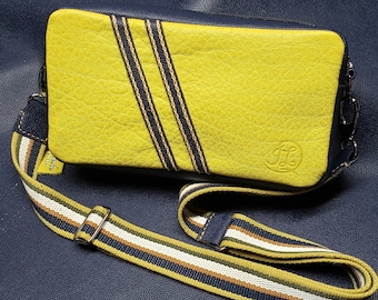 Mini-sac cuir véritable jaune et marine, artisan québécois,  pour lui,  pour elle, courroie ajustable coton, doublée