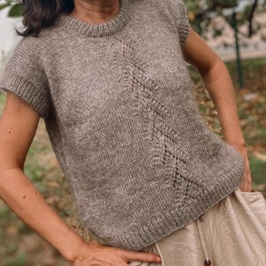 Vest knitting pattern, easy to knit, beginner friendly tutorial,sweater vest, knit sleeveless top, slipover