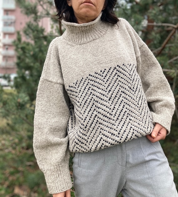 Knitting Pattern - Knit Cozy Sweater, Chunky sweater,  Knitting Pattern, Sweater Pattern, Colorwork, Sparta sweater