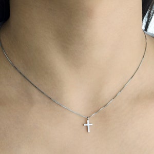 14K Yellow Solid Gold Cross Chain Pendant. Minimalist Christian Necklace. Classy Unisex Cross Casual Charm Necklace. image 7