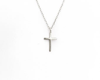 Collier Chaîne Petite Croix Minimaliste Croix Mince. Argent Sterling 925 ou Argent Plaqué Or.