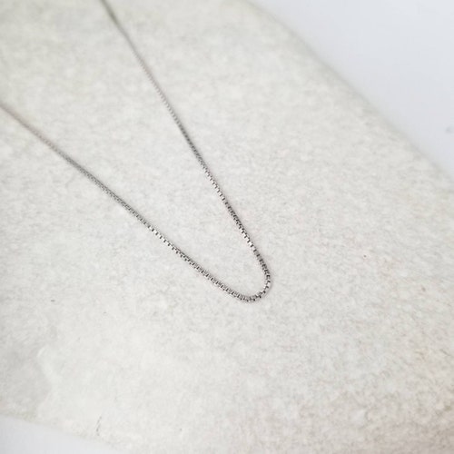 Sterling Silver Box Chain 0.7mm Thin Fine Necklace. - Etsy