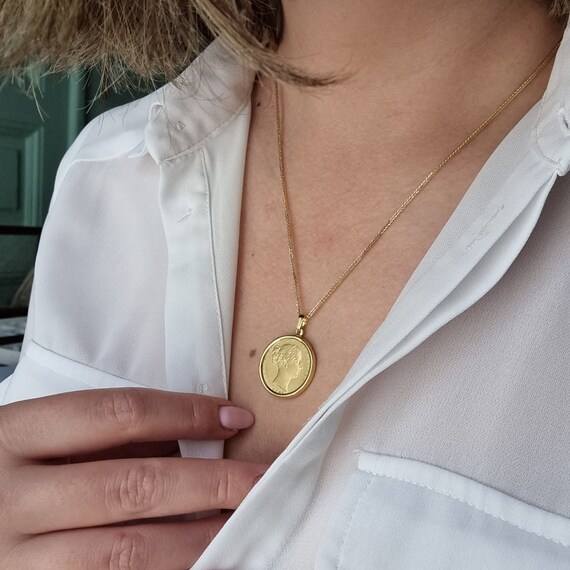 Gold coin holder for necklace deals