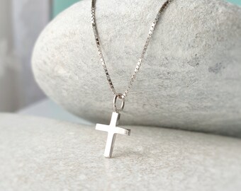 14K White Solid Gold Cross Chain 
