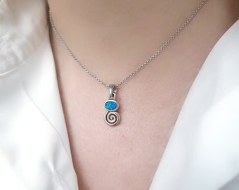 Colgante con símbolo de espiral griega de plata opal. Plata de Ley 925. Colgante de símbolo griego antiguo. Símbolo de la vida. Sin cadena.