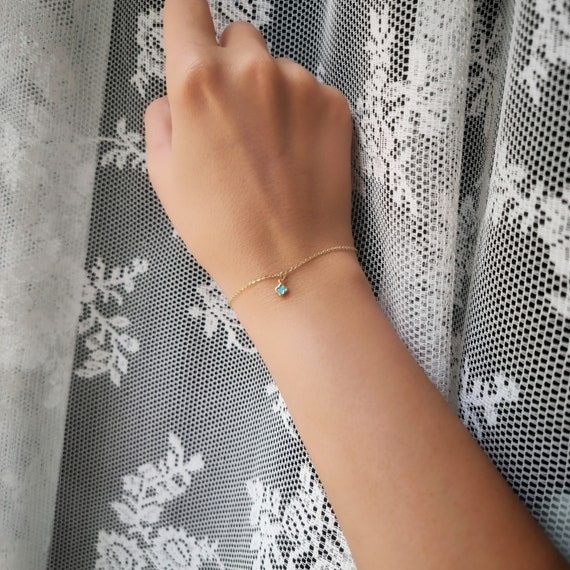 Bracelet with hanging chains deals