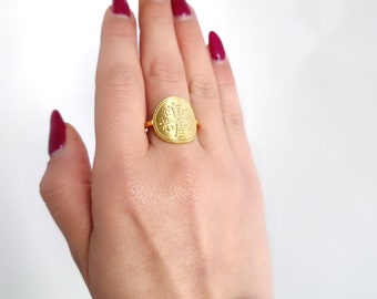 925 Sterling Silver Cross ΙϹΧϹ ΝΙΚΑ Saint Helen & Constantine Medallion Ring.925 Sterling Silver Yellow Gold Plated. Byzantine Coin Ring.