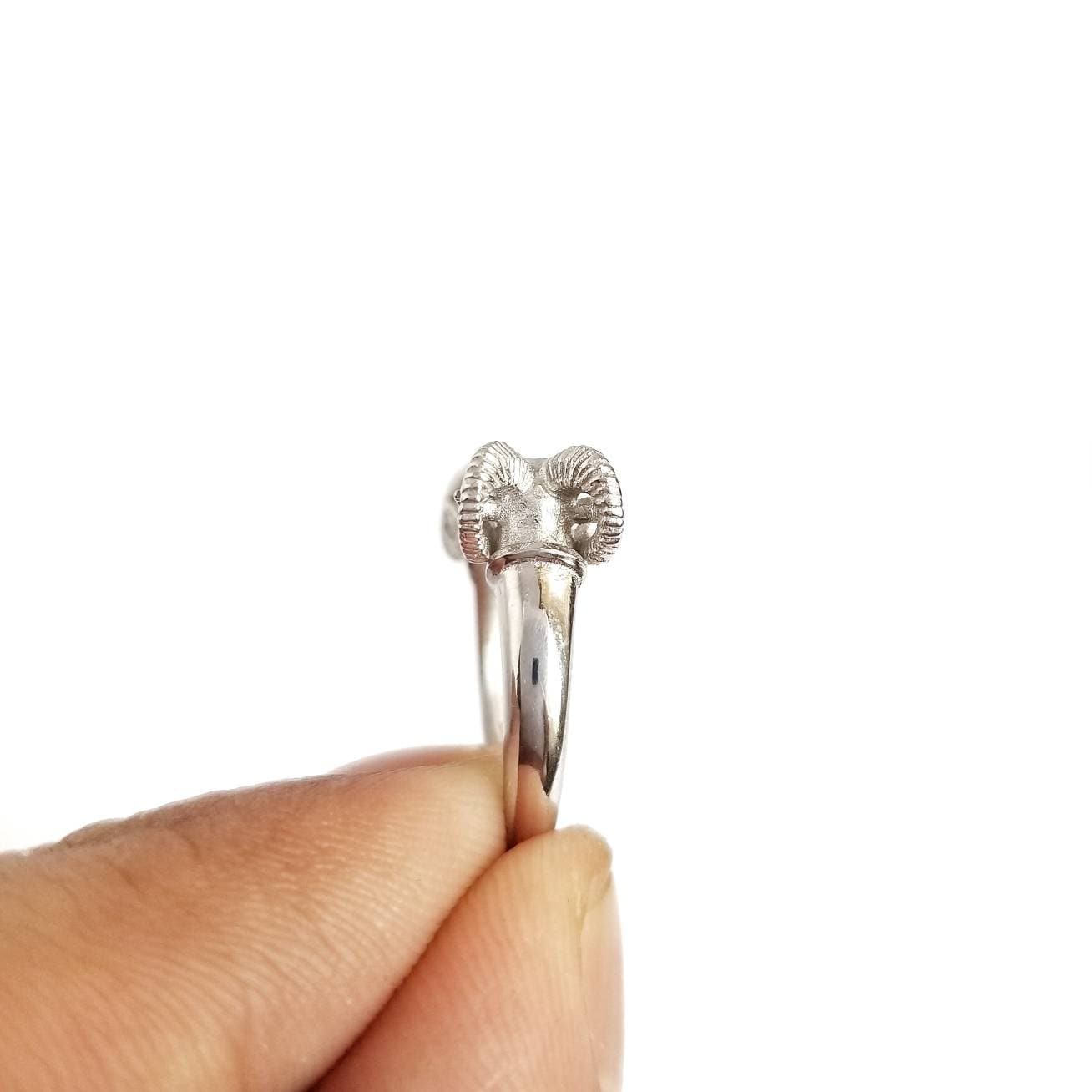 Rams 925 ring price deals