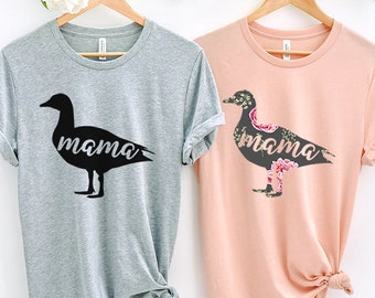 Duck Mama Shirt, Duck Mom Tshirt, Floral Silhouette Farm Animal Tee Shirts, Farmer Wife, Duck Mom Gift