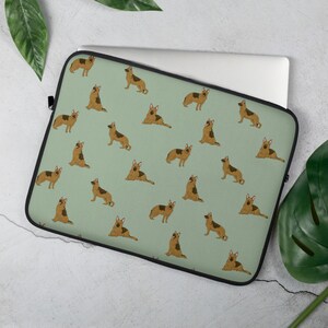 German Shepherd Laptop Sleeve, GSD Mom Laptop Sleeve, Macbook Case, 13 inch, 15 inch Laptop Cover, Macbook Cover, Dog Lover Laptop Bag