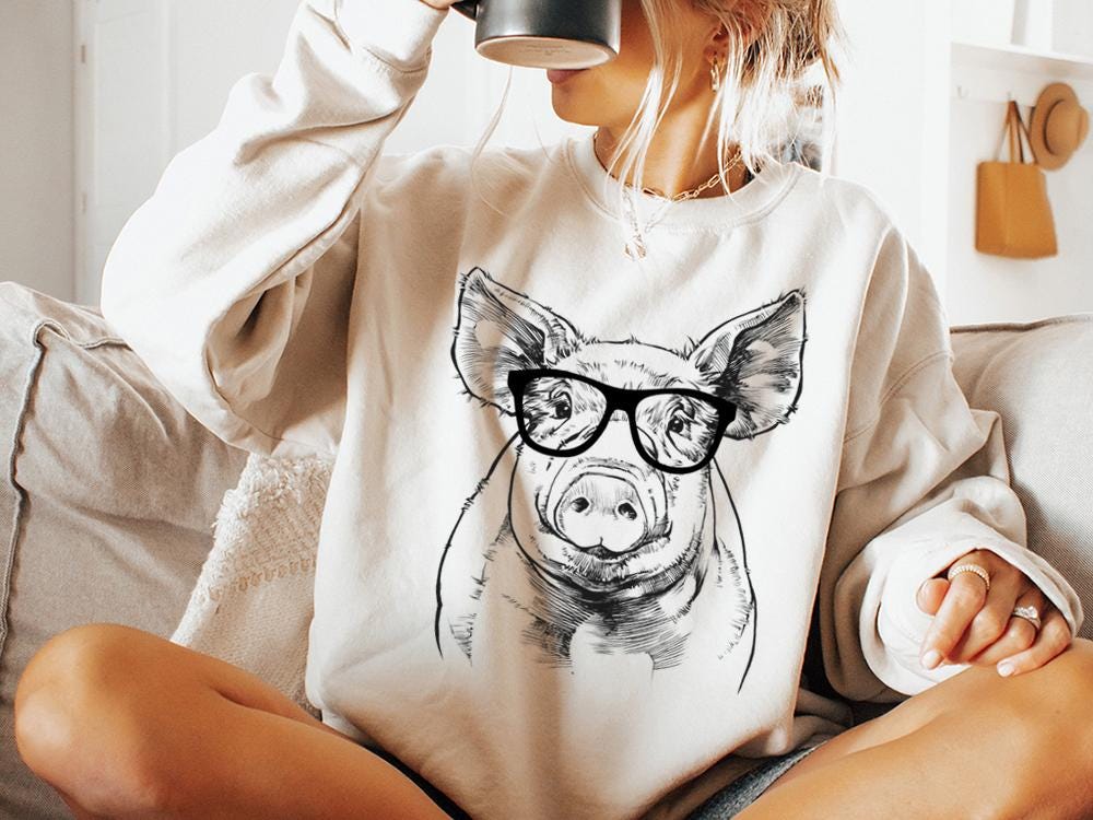 Pig Shirt, Pig Sweatshirt, Cute Pig Lover Gift, Funny Farm Animal Lover Gift, Farmhouse Tshirt, Farmer Shirt, Pig Mom Gift Livingmall