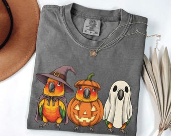 Spooky Sun Conure Halloween Shirt, Retro Pumpkin Witch Ghost Comfort Colors Tshirt, Funny Bird Lover Gift