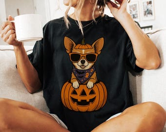 Chihuahua Halloween Shirt, Retro Pumpkin Chihuahua Comfort Colors Tshirt, Funny Spooky Dog Halloween Sweatshirt, Tee, Dog Lover Gift