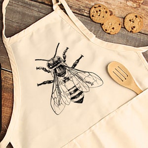 Bee Apron, Bee Lovers Aprons with pockets, Animal Cooking Baking Apron For Women, Men, Kitchen Chef Gifts, Hostess Gift Ideas