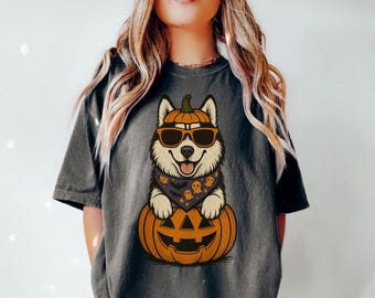 Siberian Husky Halloween Shirt, Retro Pumpkin Huskies Comfort Colors Tshirt, Funny Spooky Dog Halloween Sweatshirt, Tee, Dog Lover Gift