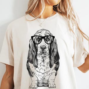 Basset Hound Shirt, Basset Hound Mom Sweatshirt, Cute Basset Hound Gift, Basset Hound Lover Gift, Funny Dog Dad Gift, Dog Owner Tshirt