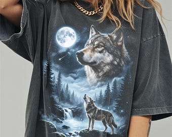 Wolf Howling at Moon Shirt, Funny Animal Comfort Colors Halloween Tshirt, Gifts