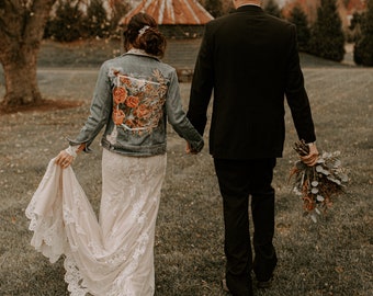 Floral Bridal Wedding Jacket. Custom Denim Bridal Jacket. Matching Bouquet Wedding Accessories. Hand Sewn