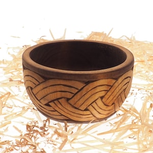 Wooden historical bowl with Borre plait pattern, Hand Carved Bowl, Viking, Medieval, Wood bowl for food,