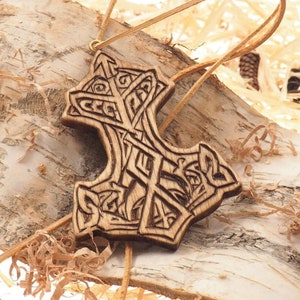 Small  Thor hammer pedant, viking pendant, pedant jewelry, Mjolnir,