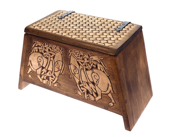 Small Personalized Viking Chest, hand carved, Norse pattern box, perfect wedding gift, SCA and Larp, treasure chest