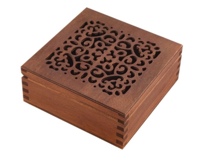 Openwork wooden jewelry box