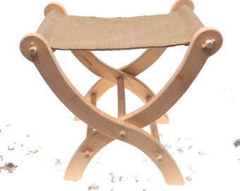 Tabouret pliant moyen en bois