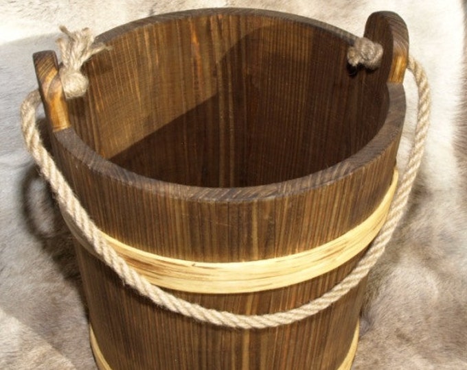 7 Litre Bucket With Rope Handle