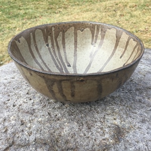 Studio Art Pottery Stoneware Drip Glaze Four Footed Bowl