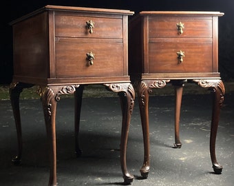 Imperial Furniture Grand Rapids Michigan English Style Queen Anne Two Drawer Chest Lamp Table Pair