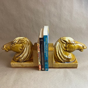 Wild Mustang Stylized Horse Head Ceramic Bookends