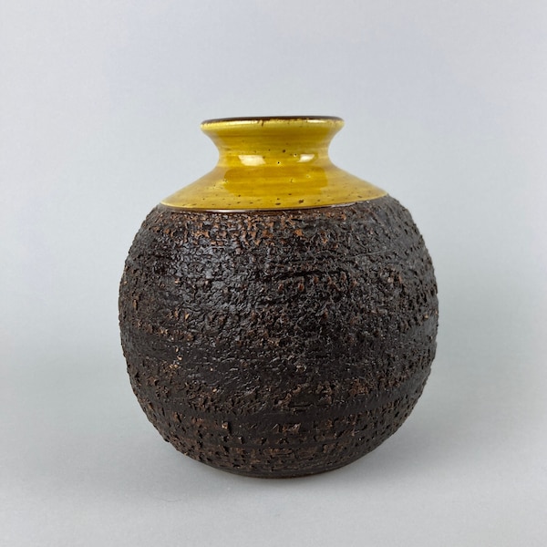 Bitossi Italian Ceramic Textured Ball Vase