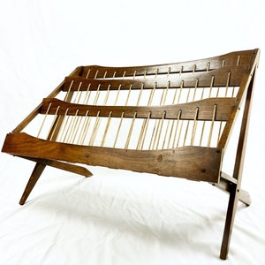 Pic-A-Pipe Built-Rite Manufactures Detroit Michigan Rare Wood Pipe Rack Counter Display Damaged