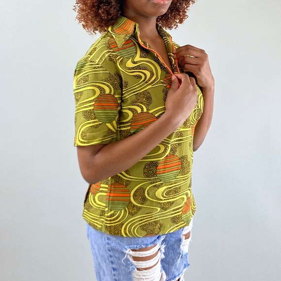 Edward's Custom Taylor Top with Mod Half Zipper F… - image 2