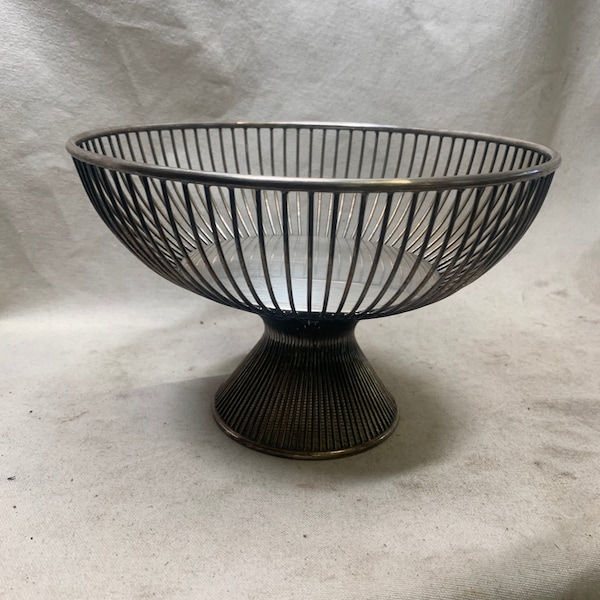 Silverplated Wire Footed Bowl