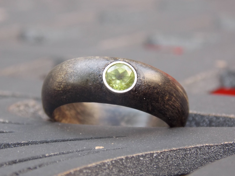 Men/'s Natural Peridot wood ring size 12 Buckeye Burl wood ring Unique Men ring Cool men ring Men Peridot ring Different Men wood stone ring