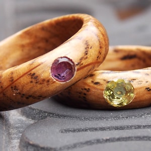 Whiskey Barrel Wood Ring: White Oak, Amethyst or Peridot Stone