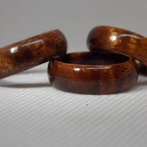 Hawaiian Koa wood ring Colorful curly Koa wood ring handmade wood ring unisex exotic wood ring solid Koa wood ring quality koa wood ring image 3