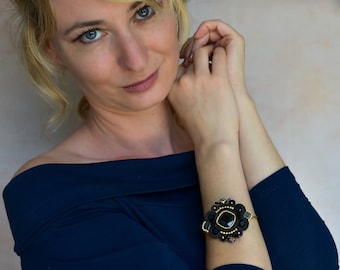 Soutache Pulsera elegante con cuentas en oro y negro ∙ Elegante y con estilo ∙ Regalo ideal para ella ∙ Arte hecho a mano ∙ por nikuske