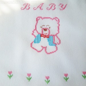 Baby hooded towel, baby towel, baby shower gift, hooded towel, embroidered towel, bear towel, animals towel, bears baby, embroidered bears image 3