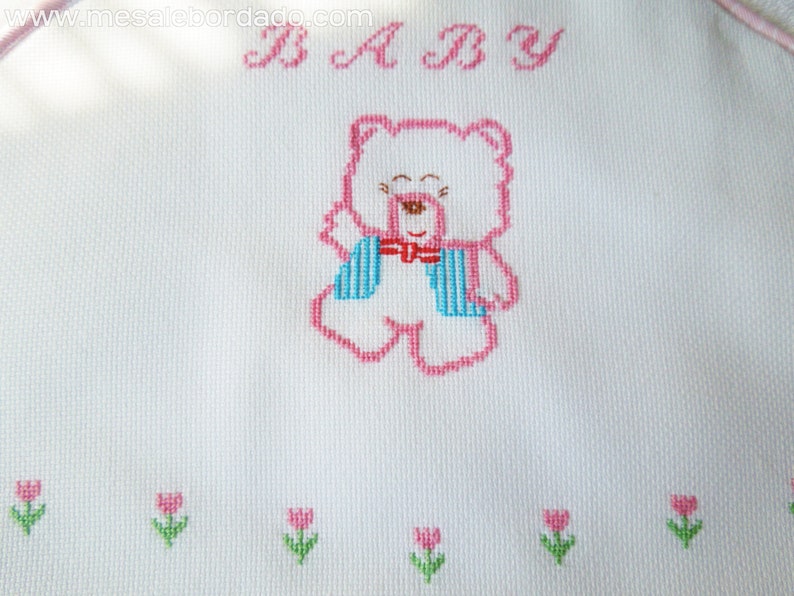 Baby hooded towel, baby towel, baby shower gift, hooded towel, embroidered towel, bear towel, animals towel, bears baby, embroidered bears image 3