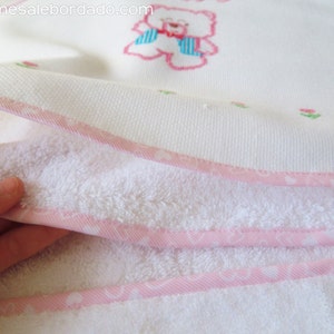 Baby hooded towel, baby towel, baby shower gift, hooded towel, embroidered towel, bear towel, animals towel, bears baby, embroidered bears image 1