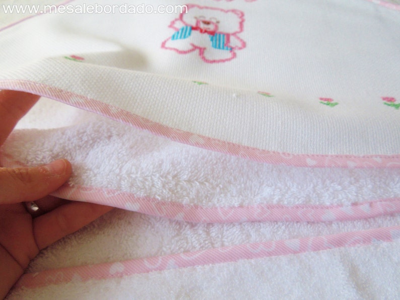 Baby hooded towel, baby towel, baby shower gift, hooded towel, embroidered towel, bear towel, animals towel, bears baby, embroidered bears image 1