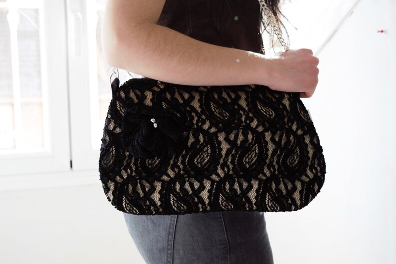 Evening bag,black clutch,lacy handbag,fabric bag,black purse,lacy clutch,lacy evening bag,black lacy,black and white,chain bag,lacy fabric image 5