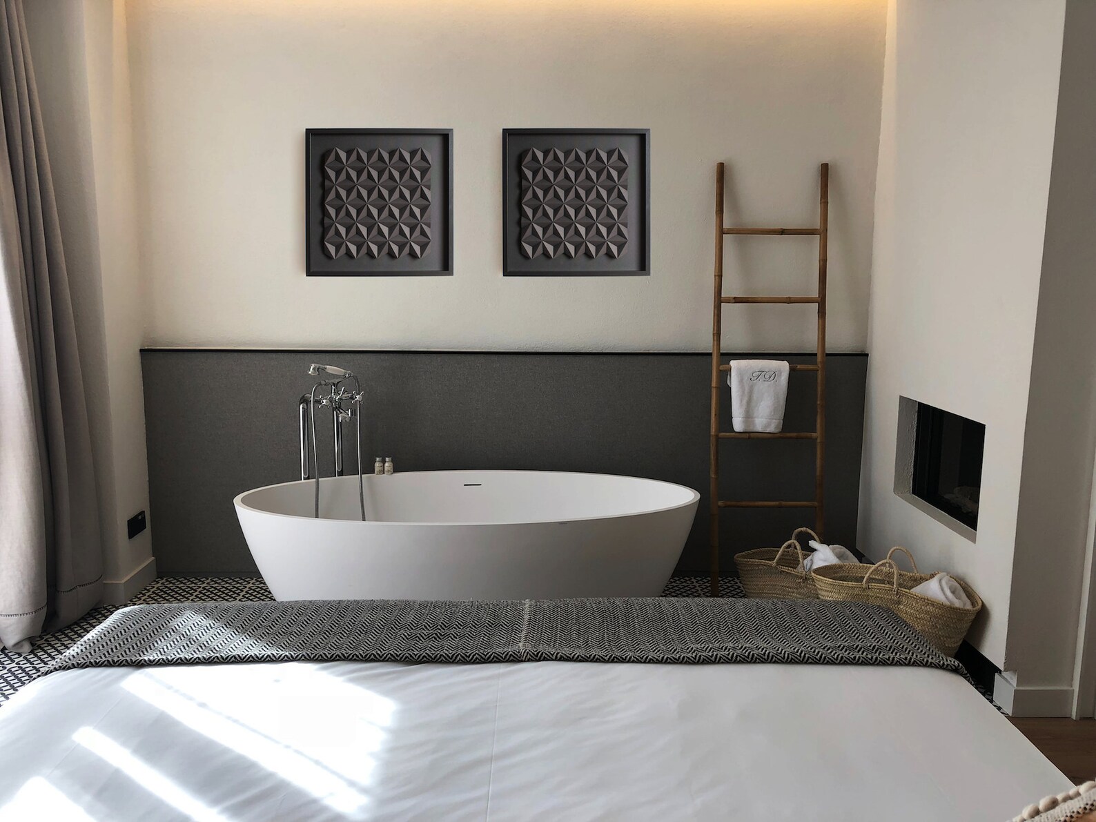 Black Modern Geometric Wall Art Contemporary Black Home Decor, Black