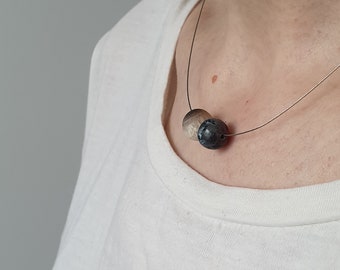 Elegant minimalist jewelry - bead pendant charm necklace - choker collar for woman - Agate, Labradorite gemstone - trendy, unique handmade