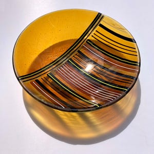 Fused glass bullseye bowl