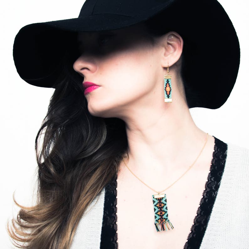Pendant with chain Colorful Will fill with light and color every outfit you combine with him. hand-woven with ethnic and geometric motifs